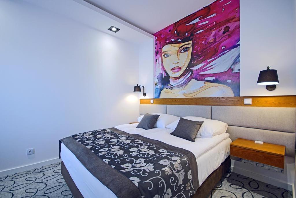Hotel Kozak Chełm Екстериор снимка