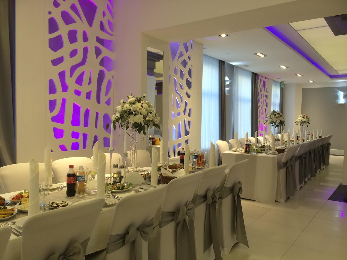 Hotel Kozak Chełm Екстериор снимка