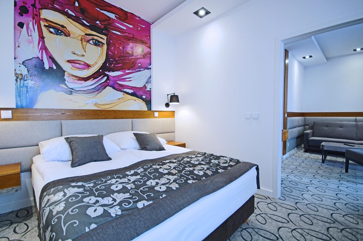 Hotel Kozak Chełm Екстериор снимка
