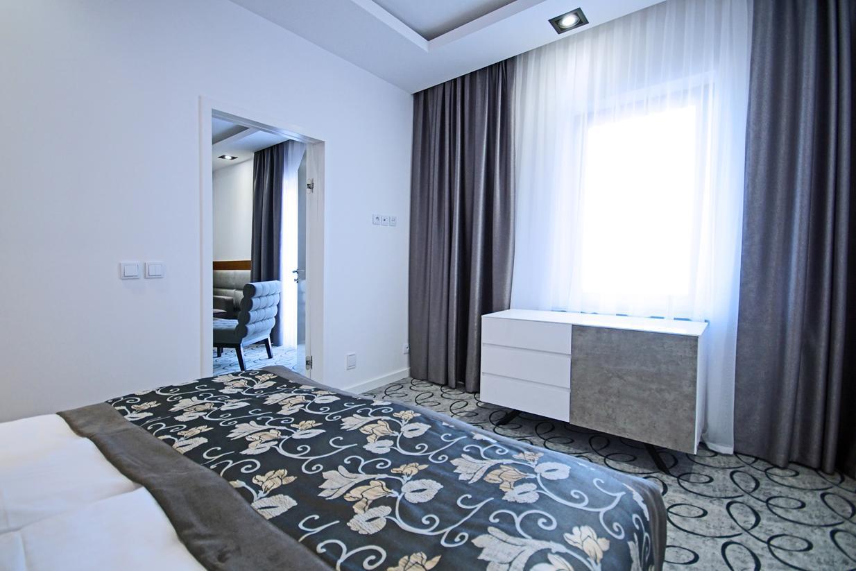 Hotel Kozak Chełm Екстериор снимка